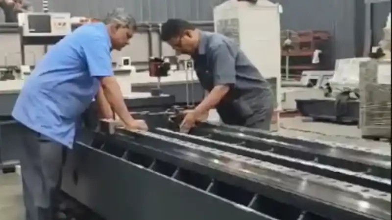 Geometry Inspection of 15 Meter CNC Gun Drill Machine